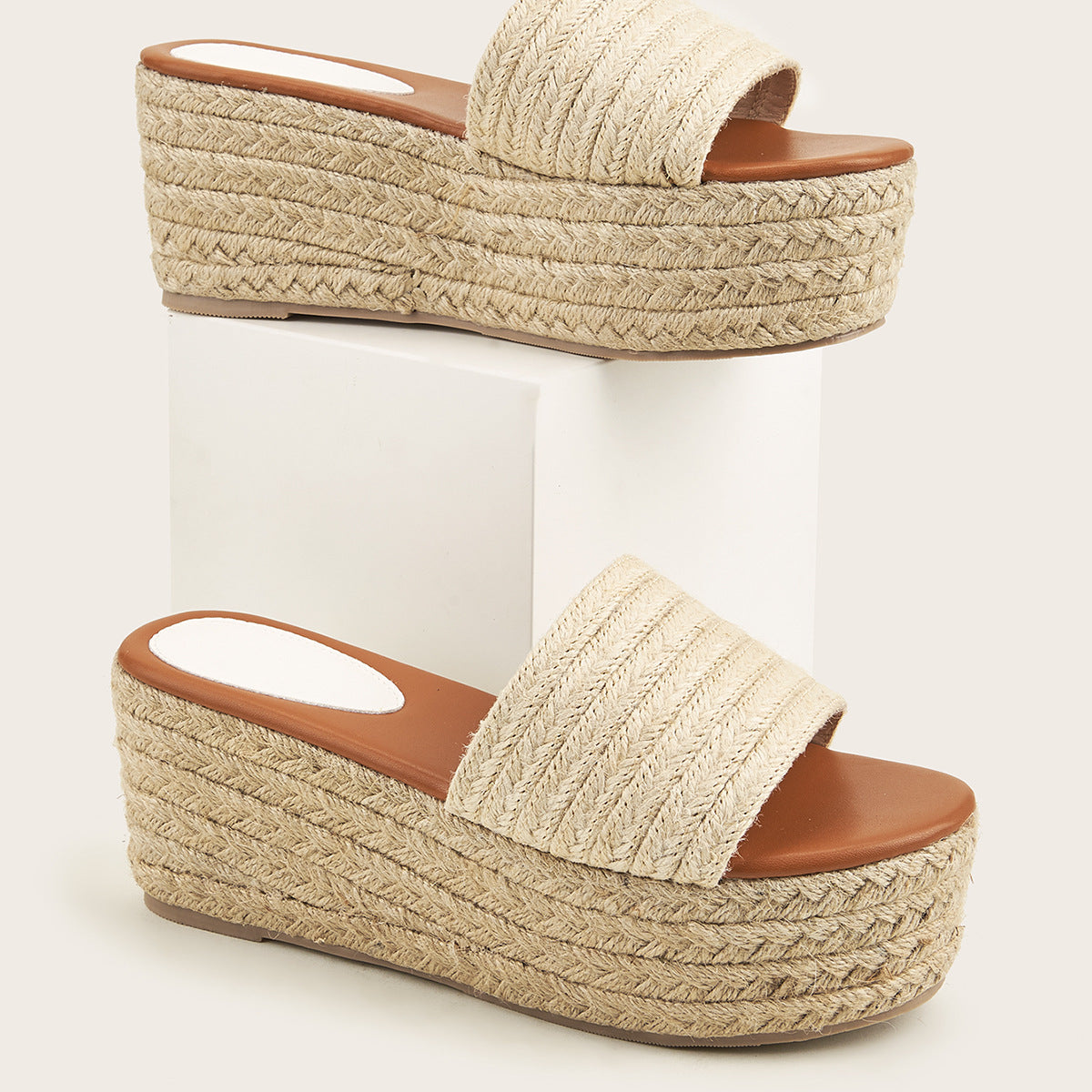 Damenturnschuhe mit Absatz aus Mikrofaser für den Sommer mit runder Spitze und Gummisohle