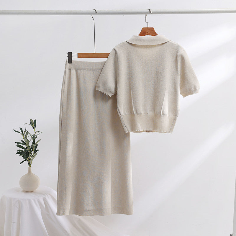 Strick-Polokragen-Kurzarm-Pullover und Midilanger Rock | Ideal für den Frühling