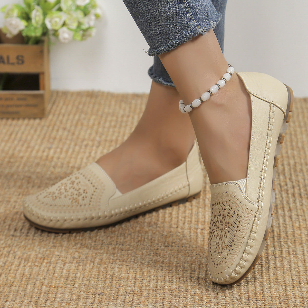 Damen-Slip-On-Loafer für den Frühling mit künstlichem PU-Obermaterial, Ziernähten und Gummisohle