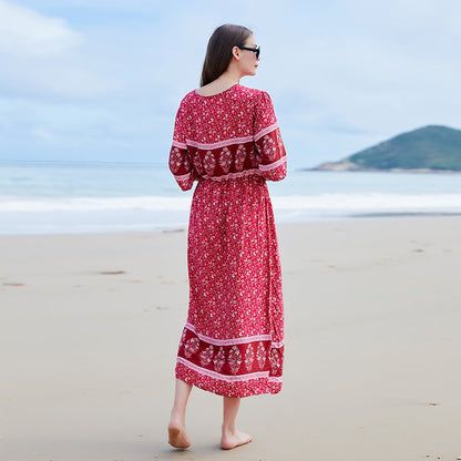 Langärmliges Plus-Size-Kleid mit Blumenmuster und V-Ausschnitt | Ideal für Frühling und Herbst