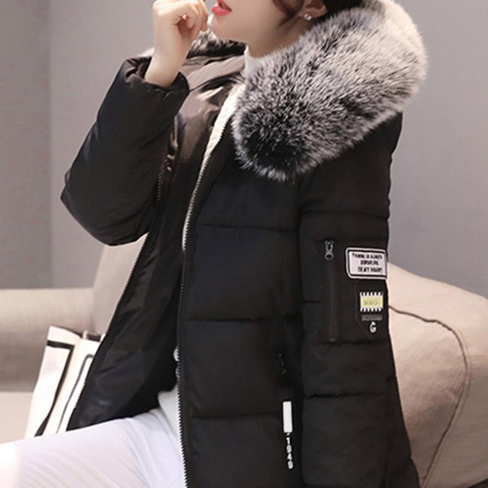 Damen Winter-Kapuzenjacke mit isoliertem Innenfutter und mehreren Taschen