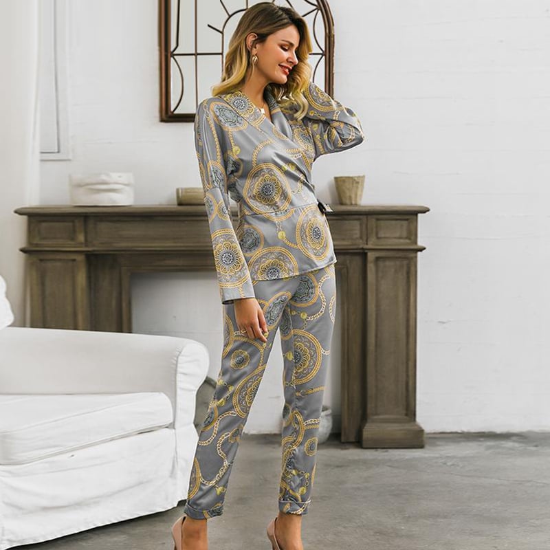 Damen Zweiteiliger Anzug aus bedruckter Spitze mit Langarmjacke und passender Hose