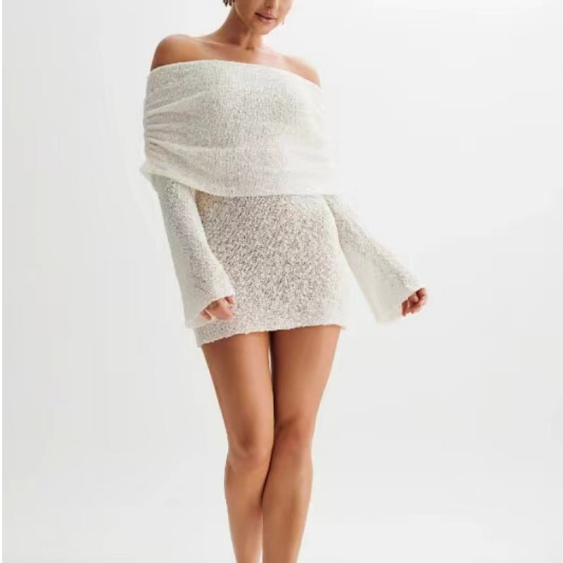 Gestricktes Bootsausschnitt-Minikleid mit langen Ärmeln | Ideal für Frühling und Herbst