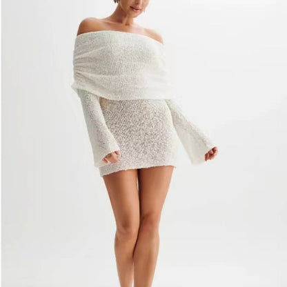 Gestricktes Bootsausschnitt-Minikleid mit langen Ärmeln | Ideal für Frühling und Herbst