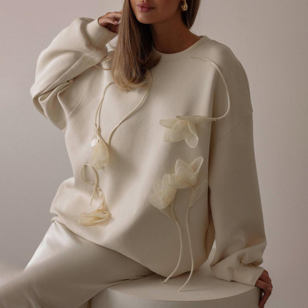 Damen Frühlings-Pullover mit Blumen-Jacquardmuster und lockerem Schnitt