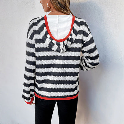 Damen Herbstpullover mit Schwarz-Weiß-Streifen, Langarm und mittlerer Dicke
