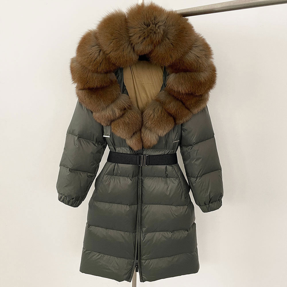 Damen Wintermantel mit Kapuze, olivgrün, mit voluminösem Kunstpelzkragen, gesteppte Daunenoptik, modisch, warm, ideal für kalte Tage.