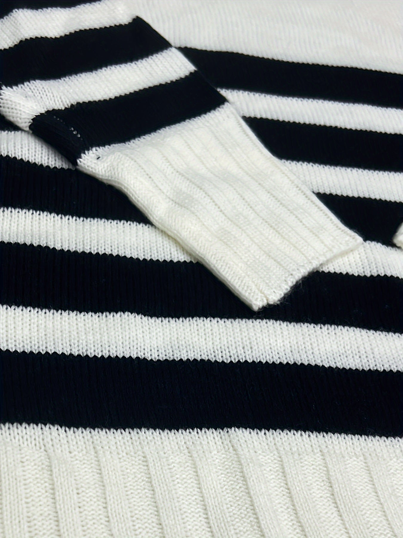 Schulterfreier Baumwollpullover  – Ideal für jede Jahreszeit
