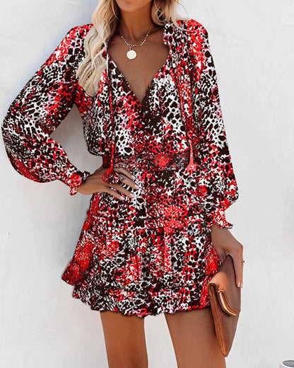 Kleid mit Blumenmuster, Patchwork und Puffärmeln, Tailliert mit Langarm | Ideal für Frühling und Herbst