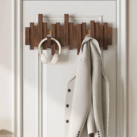 Wandgarderobe aus Holz | Nussbaum oder Buche | Elegant und Platzsparend