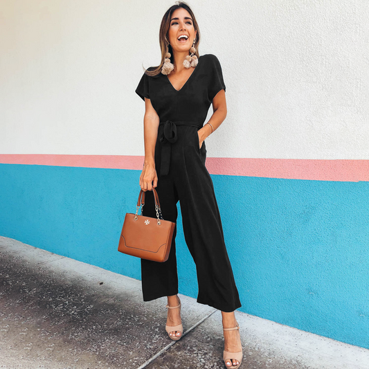 Jumpsuit mit V-Ausschnitt, Seitentaschen und lockerer Passform | Ideal für Frühling und Sommer