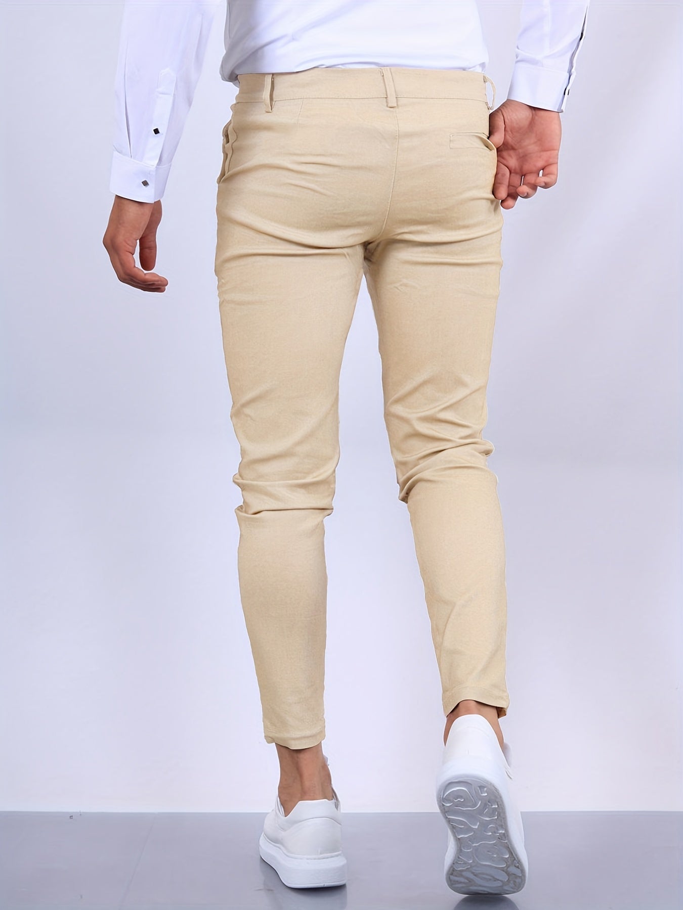 Herren-Chinohose im Skinny Fit mit schmal zulaufendem Bein und Reißverschluss