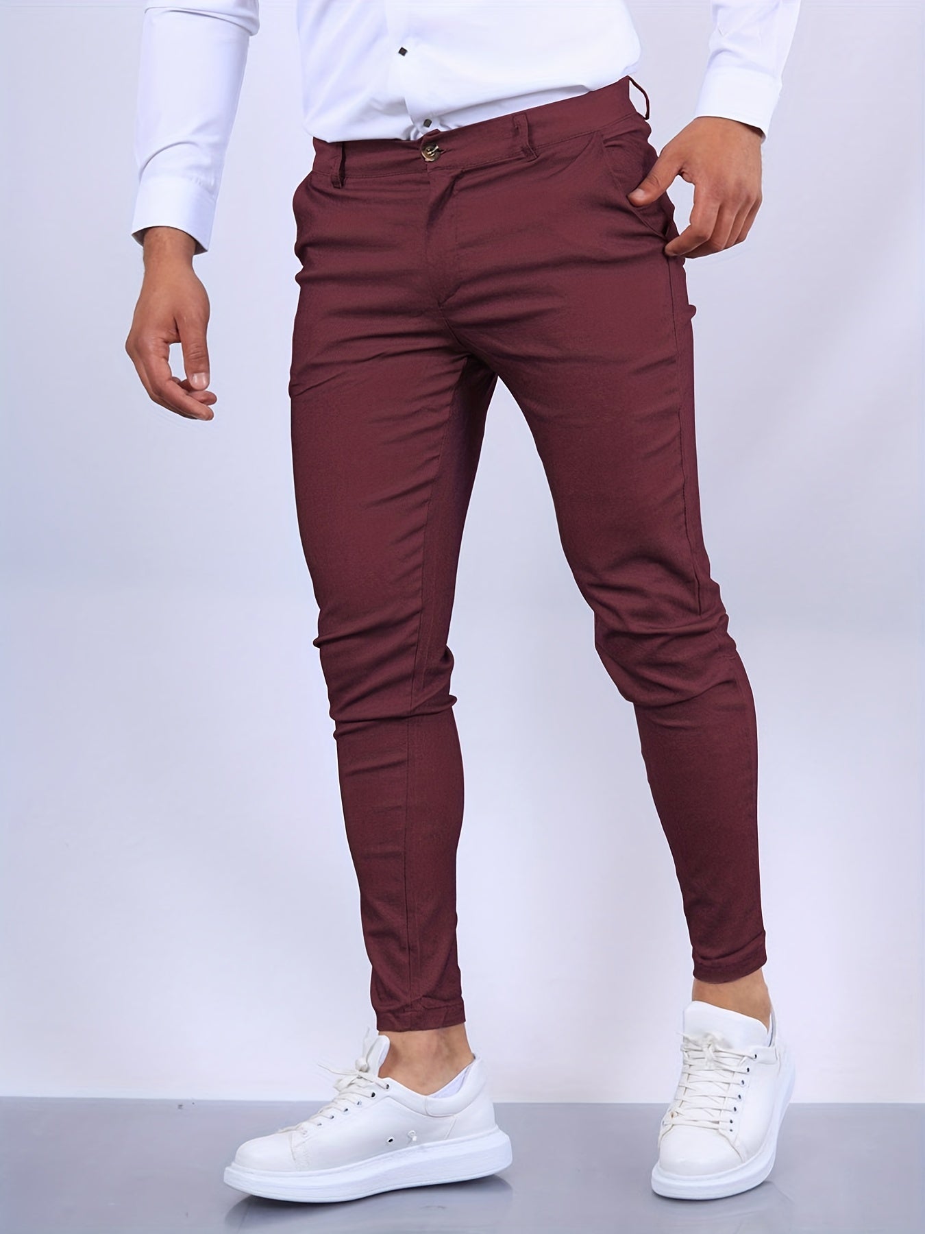 Herren-Chinohose im Skinny Fit mit schmal zulaufendem Bein und Reißverschluss